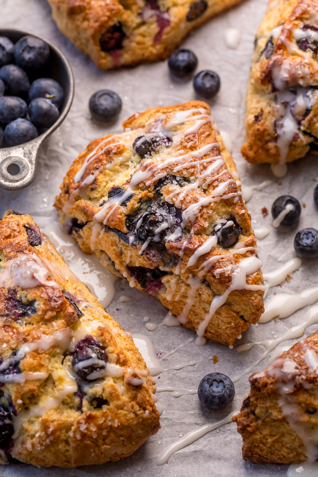 Easy Bakery-Style Berry Scones: Ready in 40 Minutes